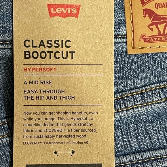 Levi's Women's Classic Bootcut Jeans size 14/ W32 L32 - Picture 6 of 7